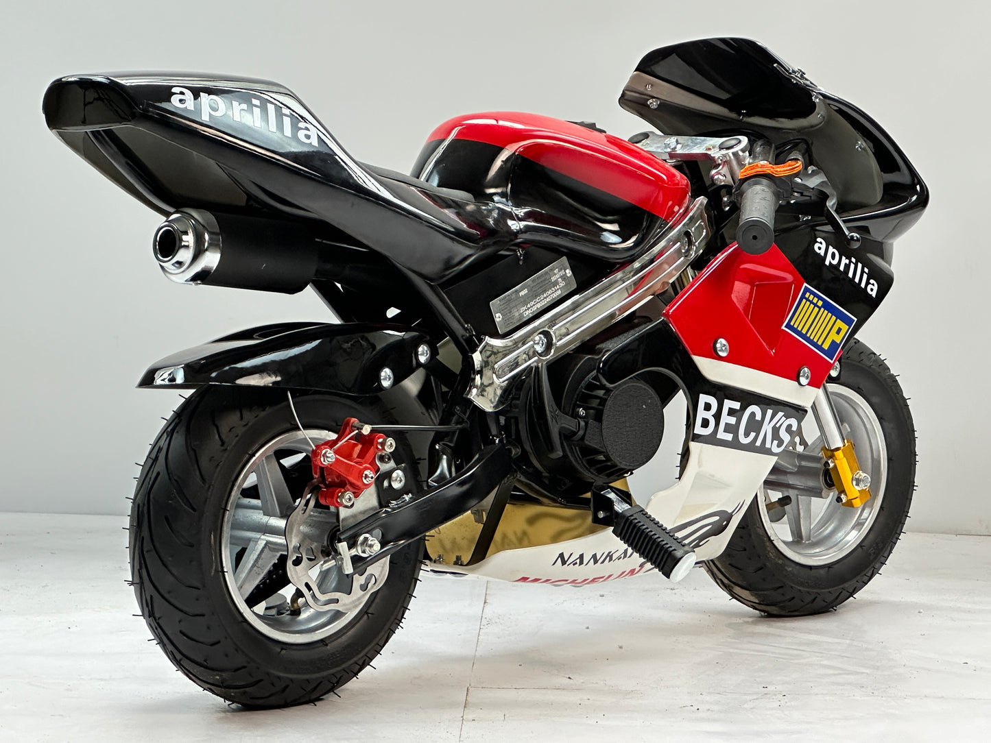 Pocket Bike 49 cc – Kompakter Fahrspaß für Adrenalinliebhaber